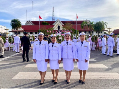 ร่วมพิธีวางพวงมาลาถวายราชสักการะ ... พารามิเตอร์รูปภาพ 1